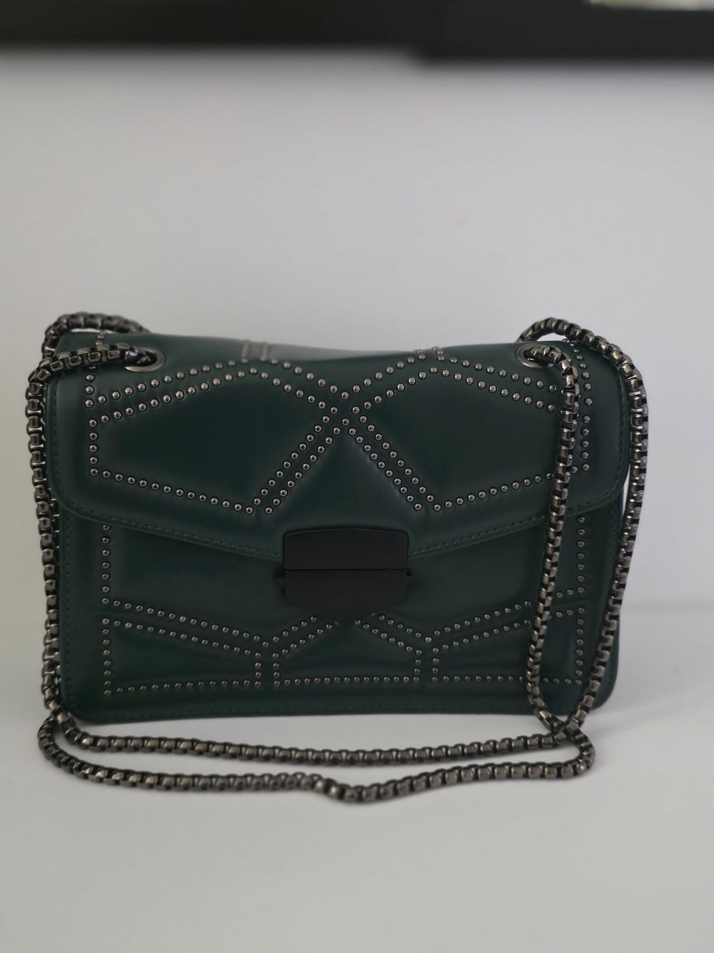 Women's Green Leather Crossbody Bag with Chain Strap